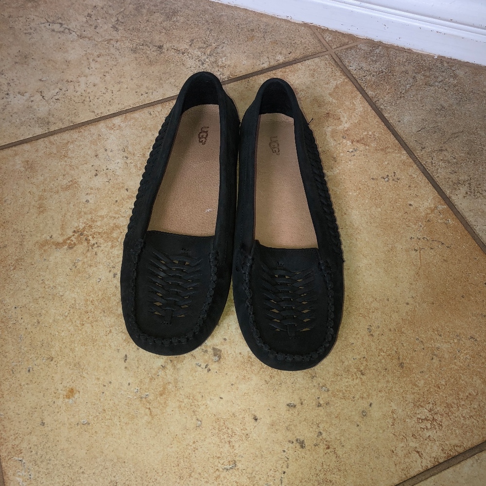 UGG Australia women's outdoor flat